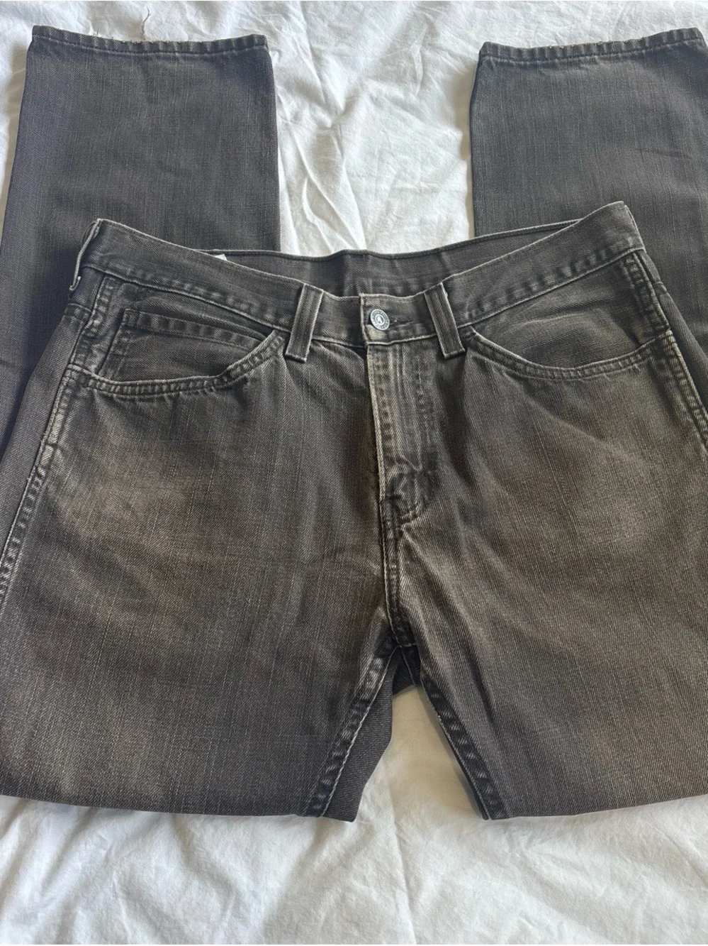 Levi's Men's Dark Charcoal Straight Jeans